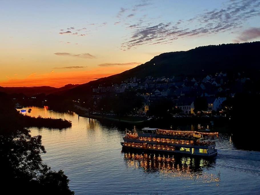 Deluxe 3-Rooms River View, Bernkastel-Kues Exterior foto